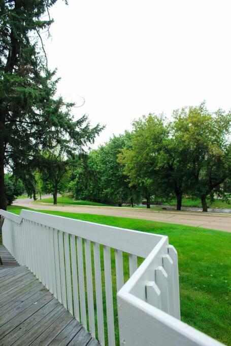 Dartt'S Park Flat Διαμέρισμα Owatonna Εξωτερικό φωτογραφία